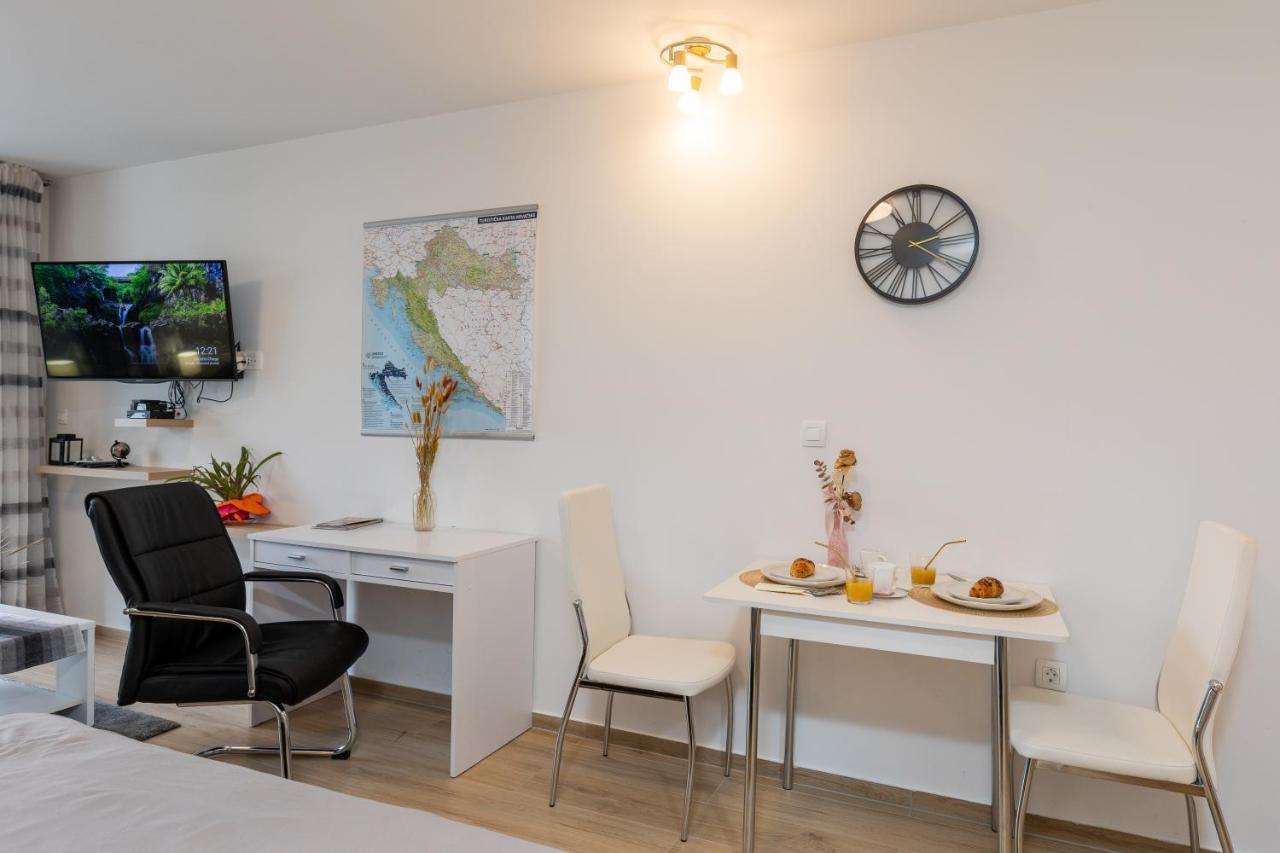Nomad Dubrovnik + Free Parking Apartment Exterior photo